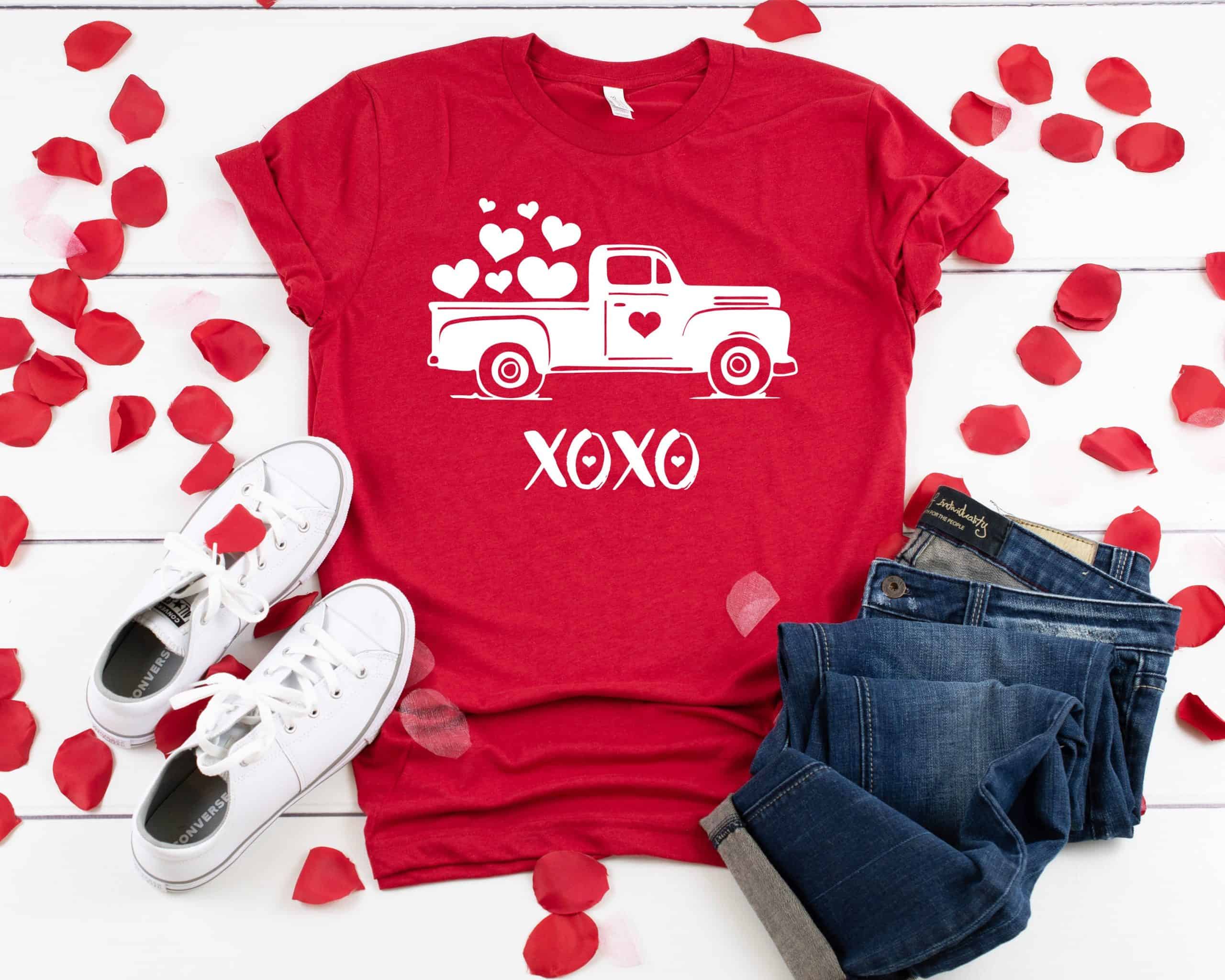 Vintage Valentine Truck. Valentines Day Shirt Womens. Valentines Day Tee. Womens Valentines Shirt. Valentines Graphic Tee. Red Truck Shirt.