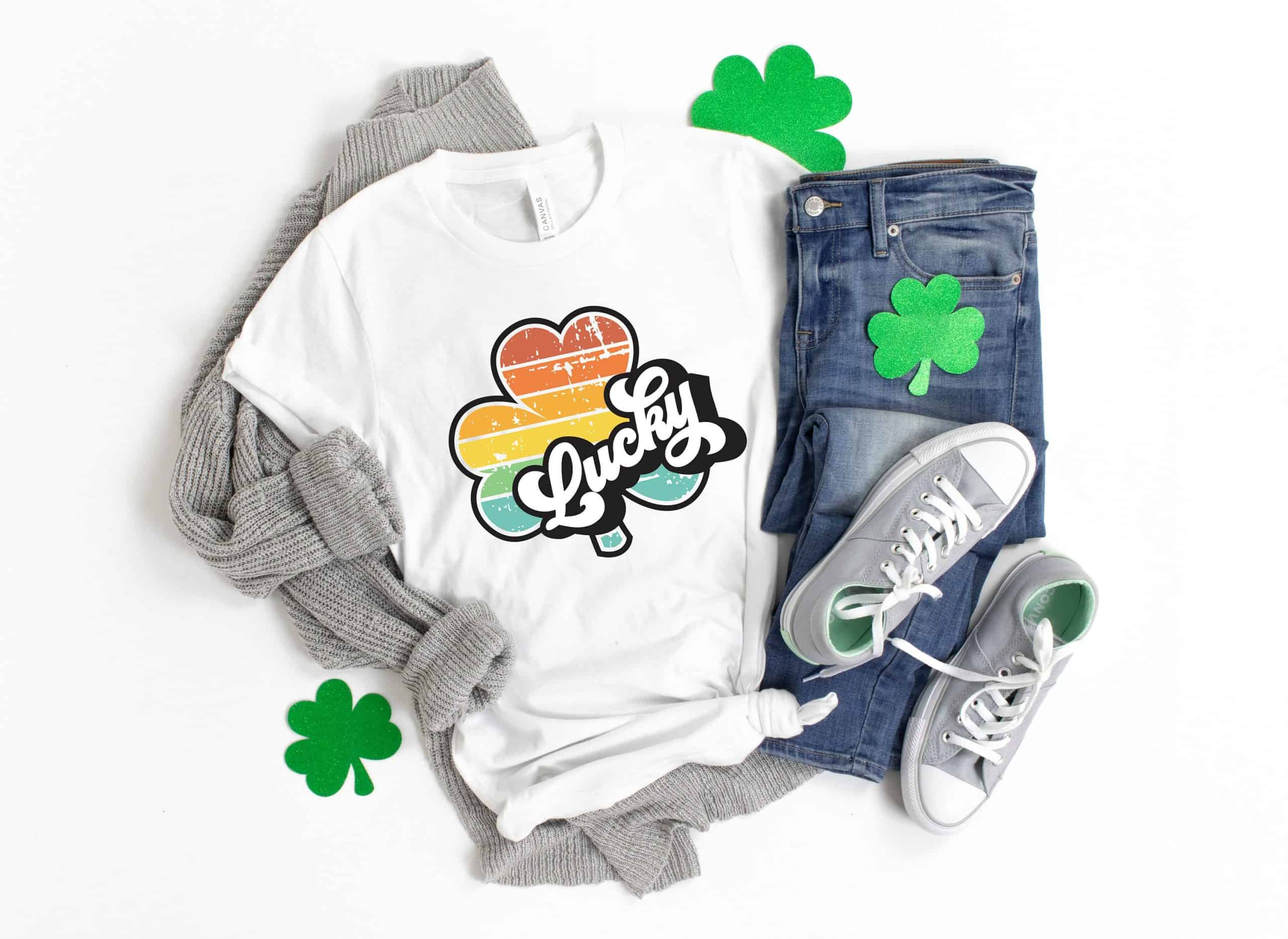 Shamrock Shirt,St Patricks Day Shirt,Lucky Shirt,Rainbow Shirt,Retro Lucky Me Shirt,Irish Shirt,Watercolor Shirt,St Patricks Tee